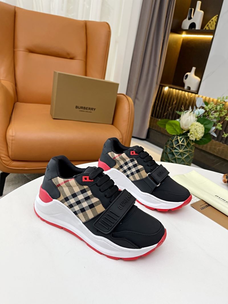 Burberry Low Shoes